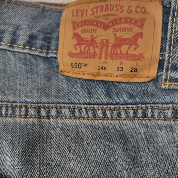 Levi's jeans Size 33x28 - Picture 14 of 16